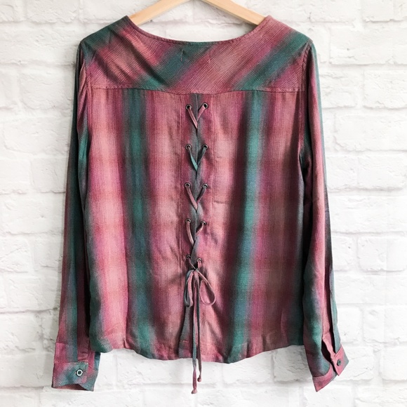 Cloth & Stone Lace Up Plaid Top Size Medium - Picture 4 of 5